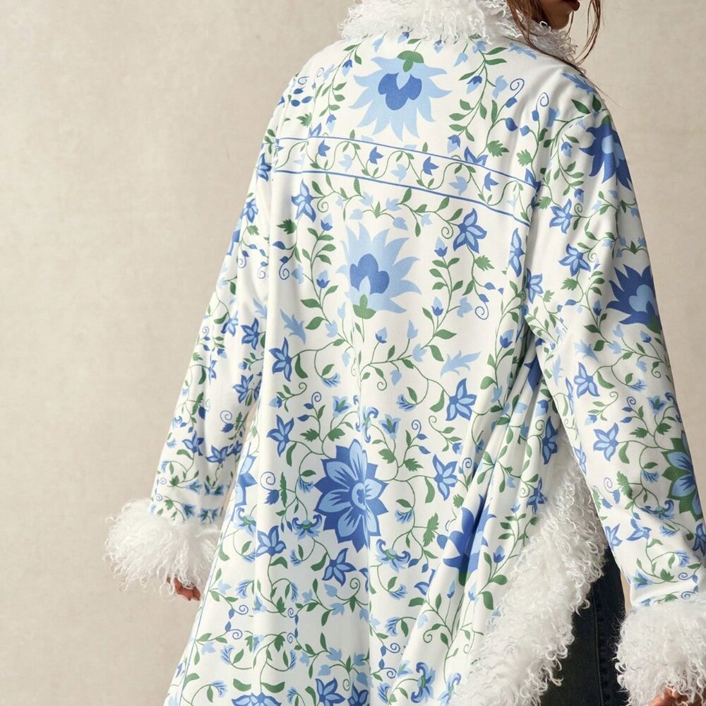 Boho Blues Women's Floral Print faux fur Fringe Trim Jacket - Picture 5 of 9